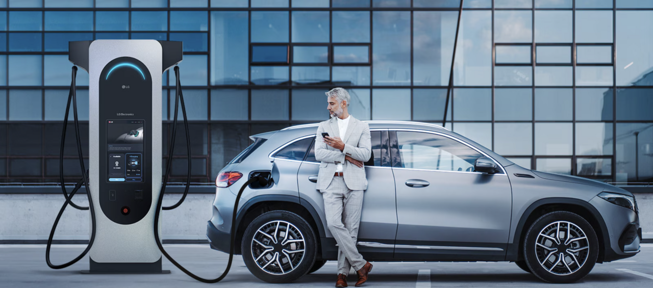 EV Charging and Digital Signage Advertising?