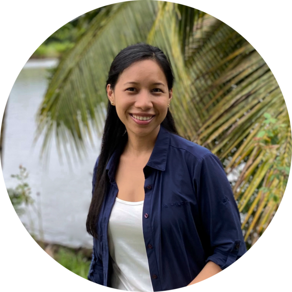 Go to the profile of Ana Yi Soto