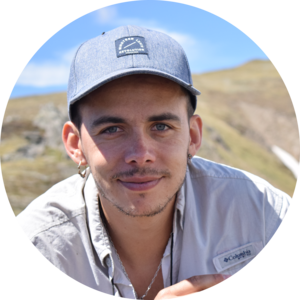 Go to the profile of Alvaro