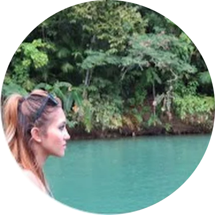 Go to the profile of Jade Hirst