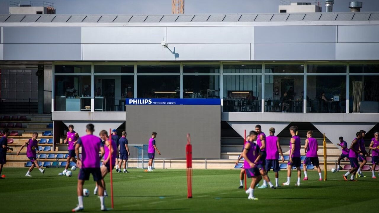 El FC Barcelona innova en sus entrenamientos con la pantalla LED Urban de Philips y LEDDREAM GROUP
