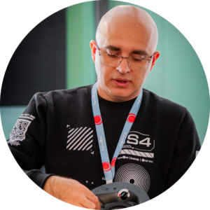 Go to the profile of Luis Salgueiro