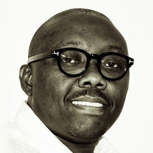 Go to the profile of Velly