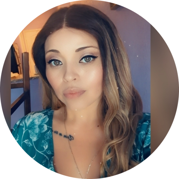 Go to the profile of CLAUDIA ARIAS