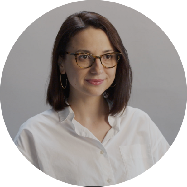 Go to the profile of Anca Țenea