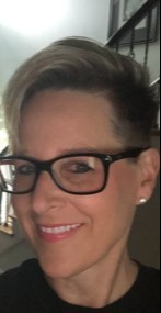 Go to the profile of Leigh Taylor