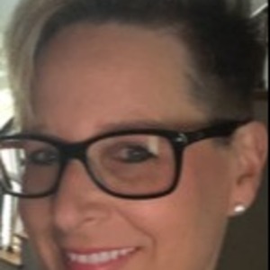 Go to the profile of Leigh Taylor