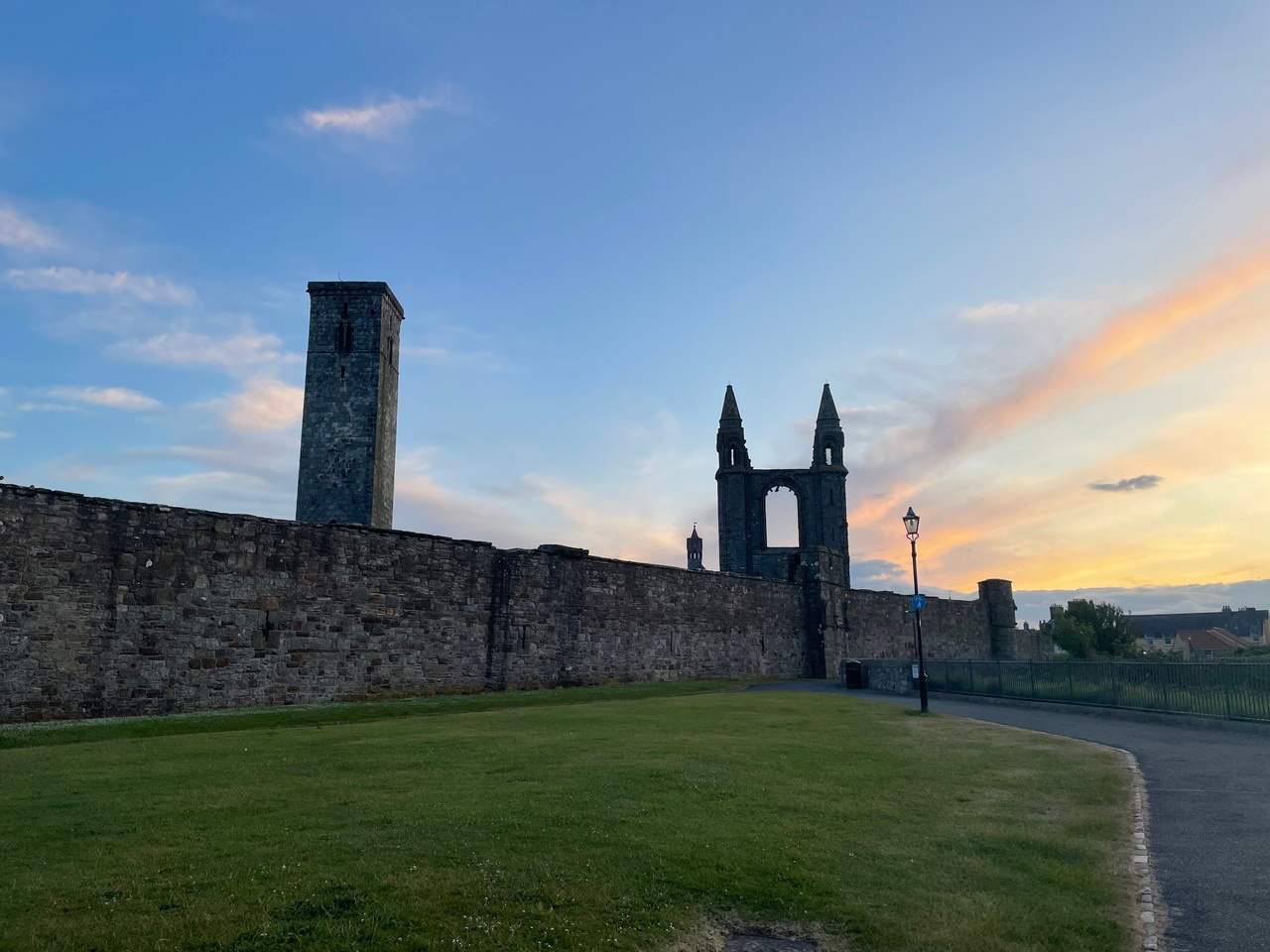 The Importance of Good People: Navigating Connections in Humanities Research as an Introvert