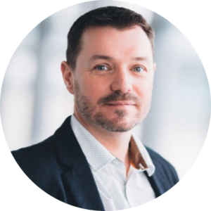 Go to the profile of Mayor Julien