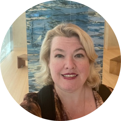 Go to the profile of Caroline Kneafsey