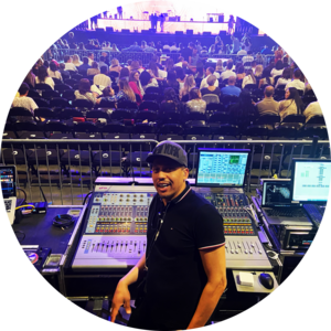 Go to the profile of Jose Anjos