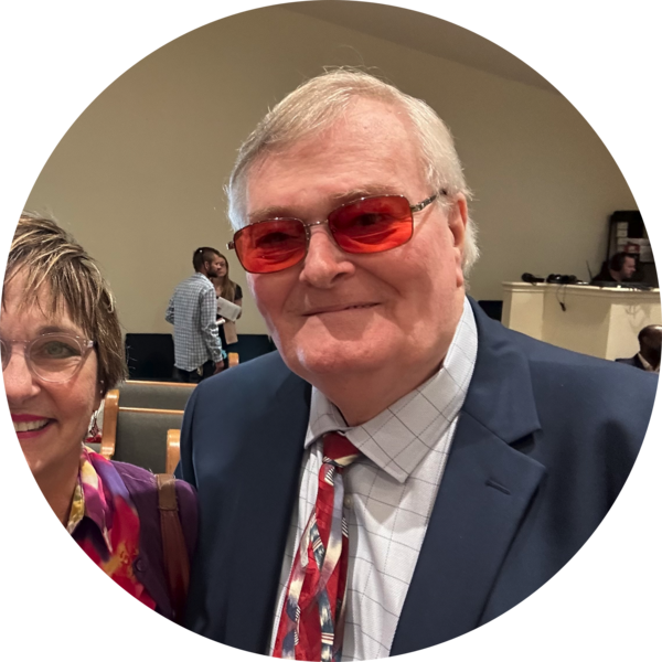 Go to the profile of James Howell