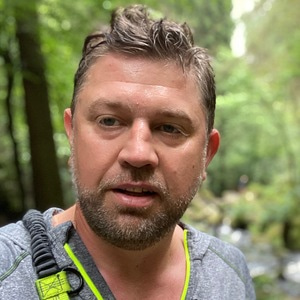 Go to the profile of Red Mckay