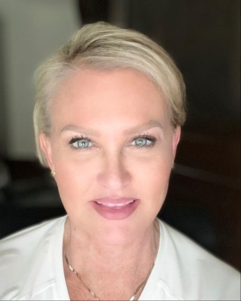 Go to the profile of Laurie Harrigan