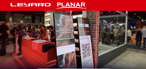 O LED Poster é uma solução  portátil  extremamente prática e funcional