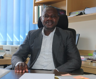 Go to the profile of Dr Joseph Kagaayi