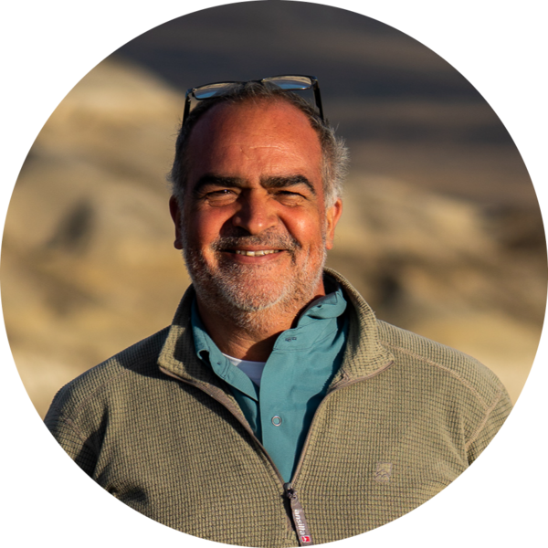 Go to the profile of Fernando E. Novas