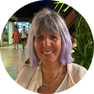 Go to the profile of Carol