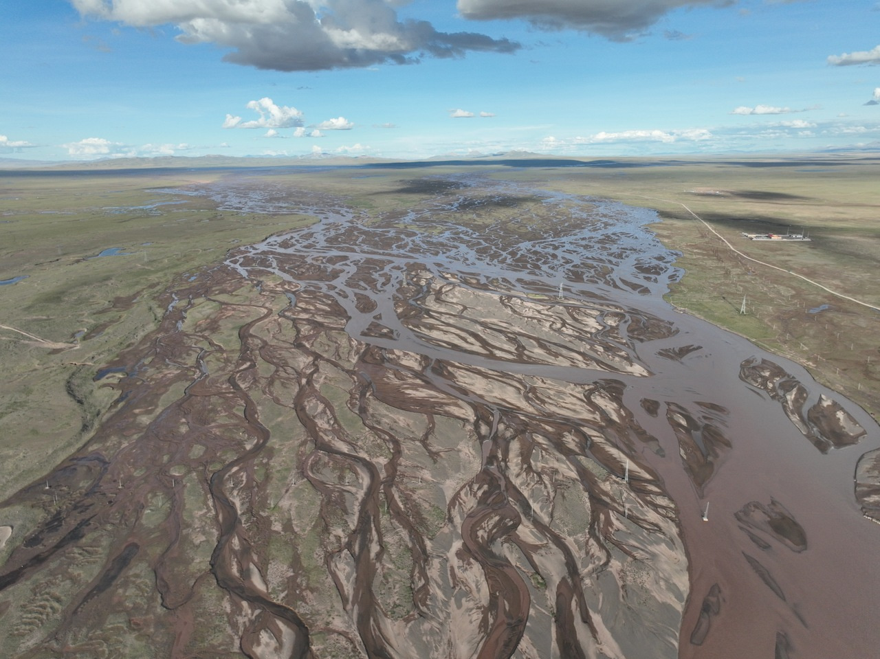 Greenhouse gas emissions from northern cryosphere's inland waters may nullify land carbon uptake