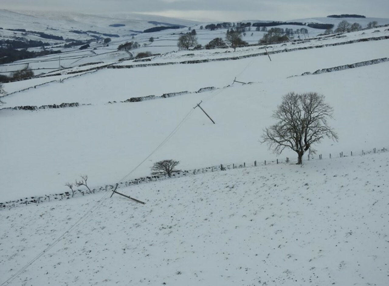 Laying the foundations for a weather pattern conditioned power outage forecasting system in the United Kingdom