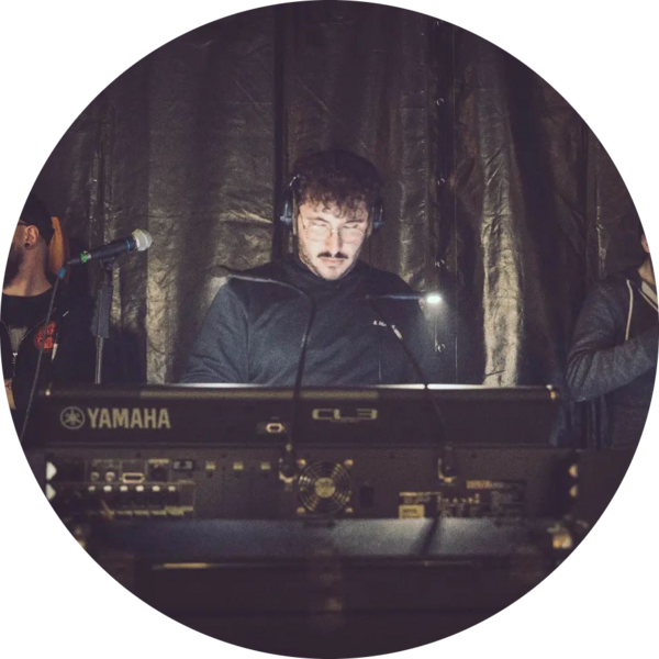 Go to the profile of Francesco Bove