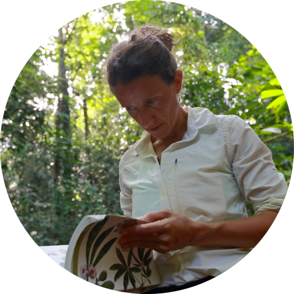 Go to the profile of Daisy Dent