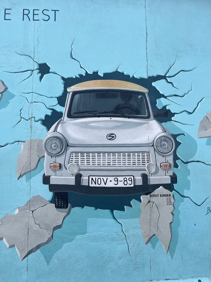 „Die Klänge von gestern“ - "The sounds of yesterday"