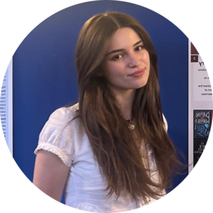 Go to the profile of Lia Iannarilli