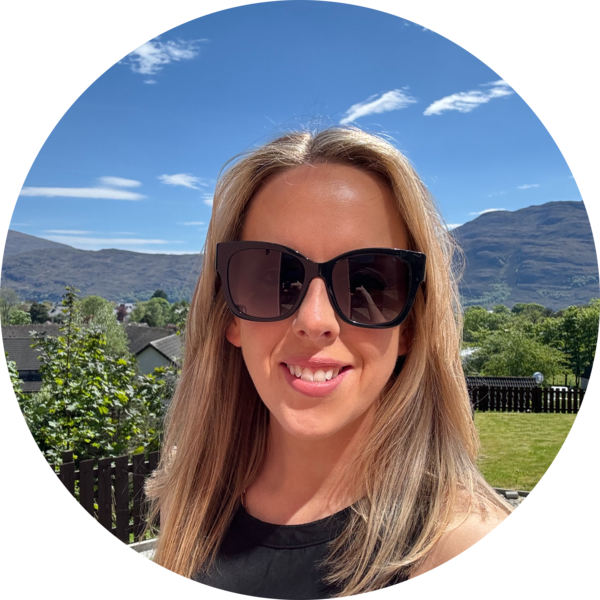 Go to the profile of Kate