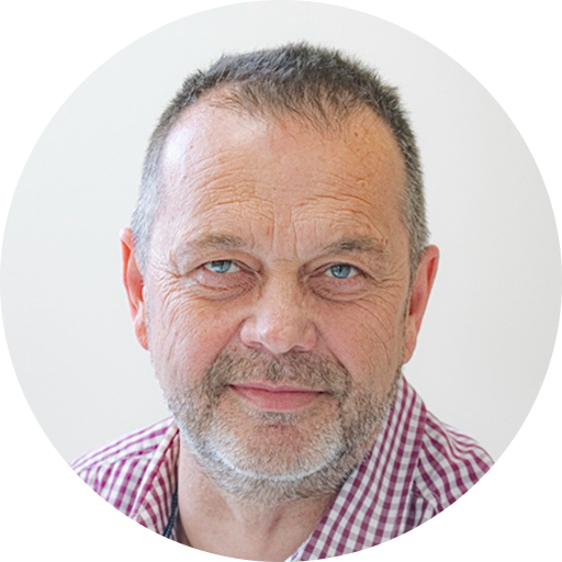 Go to the profile of David Pead