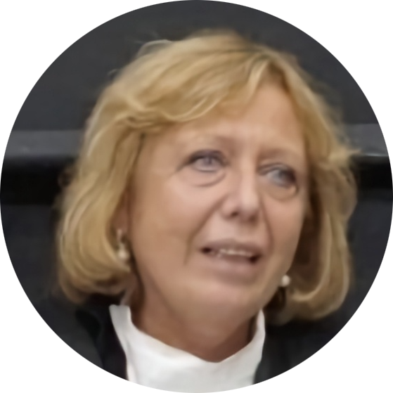 Go to the profile of Anna