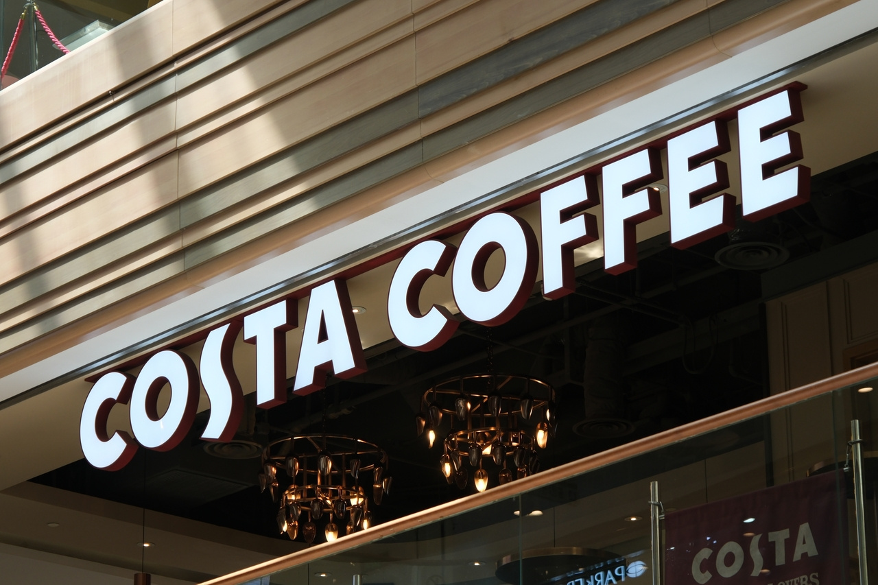 Day Lewis offers £10 coffee vouchers to budding pharmacists