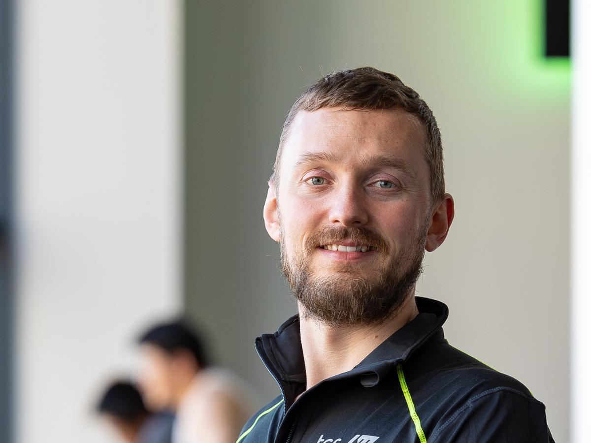 ‘I almost died’: Pharmacist with rare condition to run London Marathon