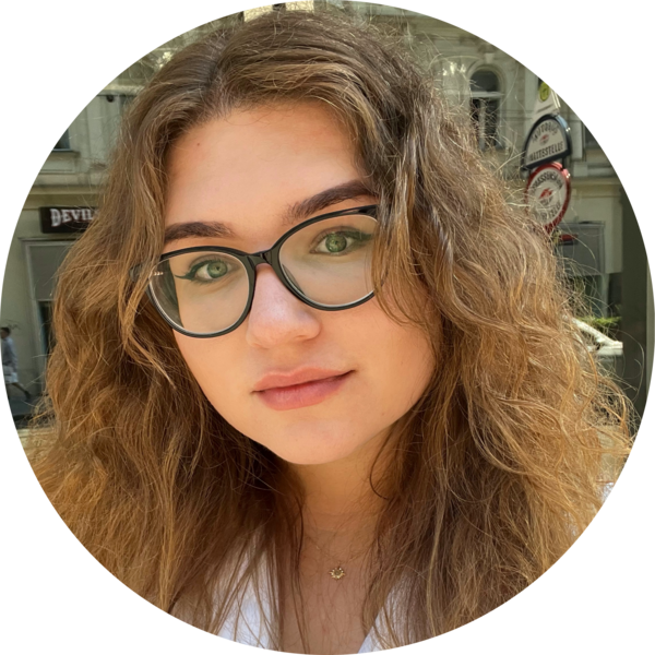 Go to the profile of Roksolana Kobylinska