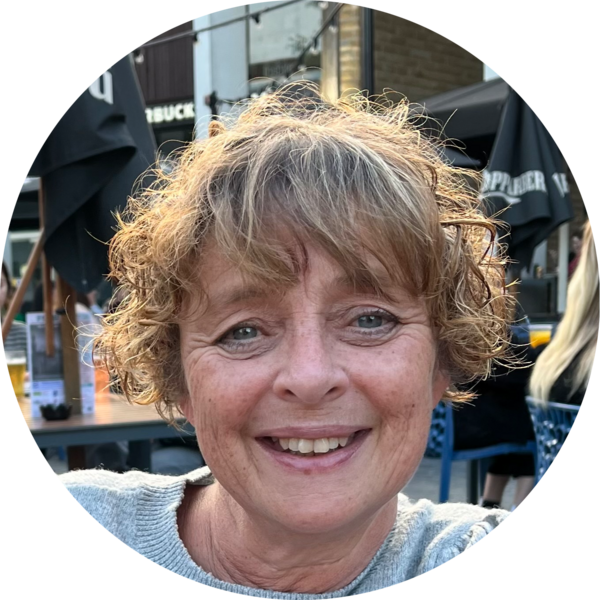 Go to the profile of Lynn Hoyland