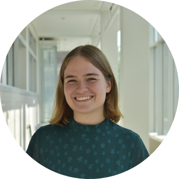 Go to the profile of Zora deRham