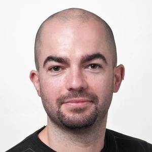 Go to the profile of Alberto Macho