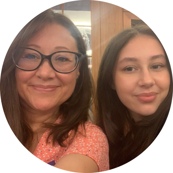 Go to the profile of Lara Roth