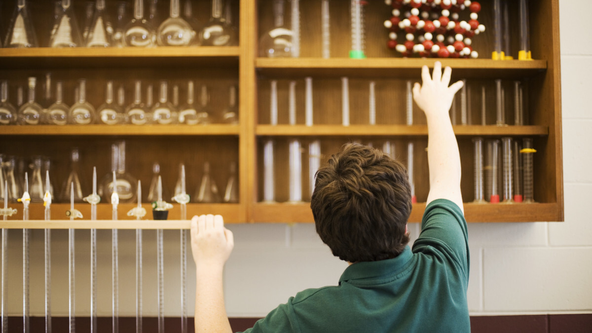 Call for papers: Challenges in visualizing macromolecules Collection