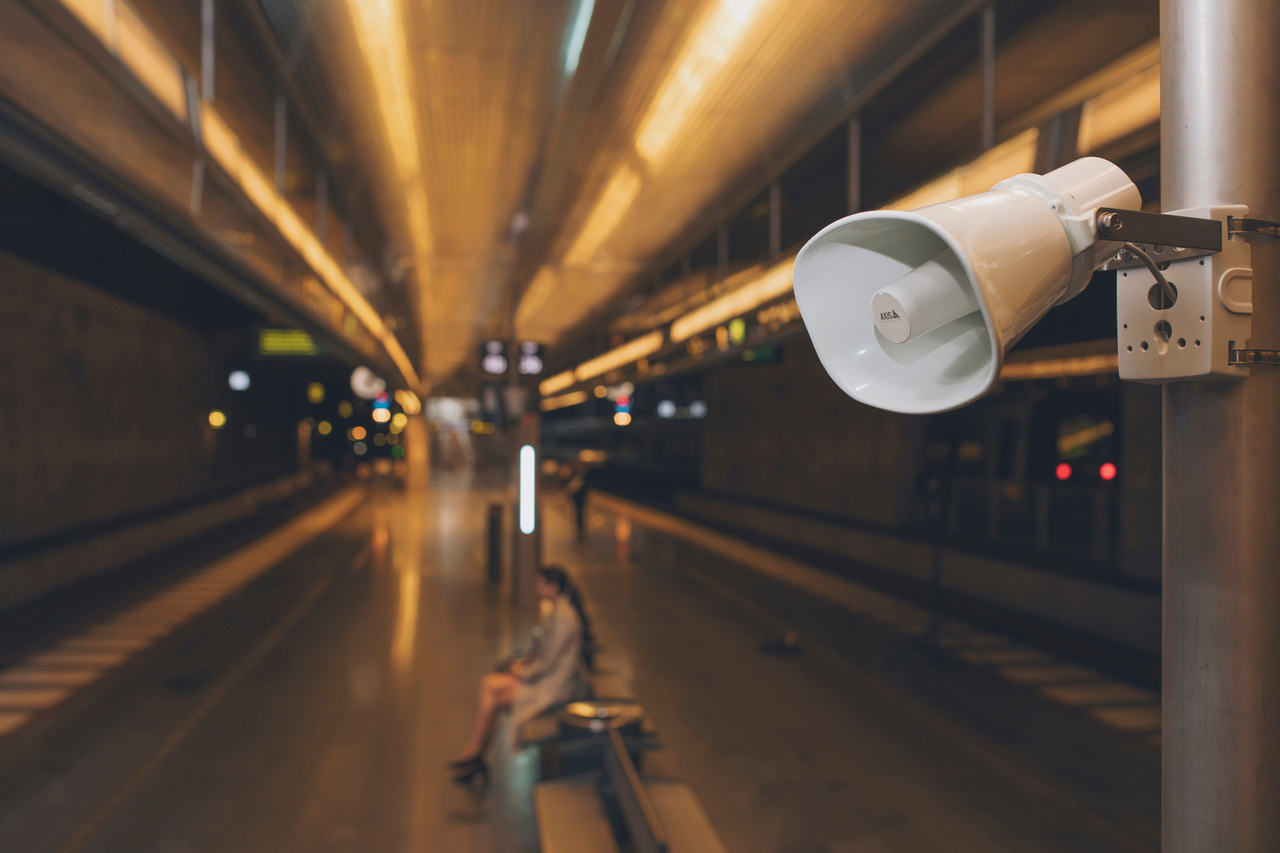 Clear, comprehensible sound