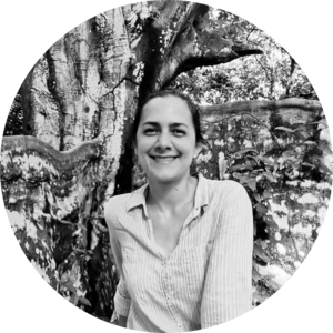 Go to the profile of Carolina Esquivel