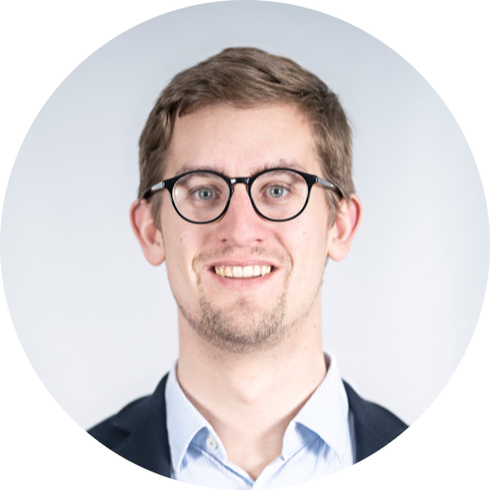 Go to the profile of Alexander Roth