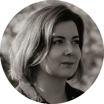 Go to the profile of Chloe Aust