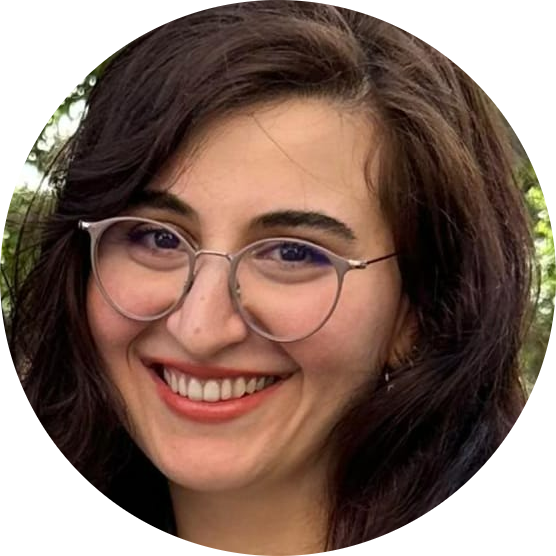 Go to the profile of Ayşe