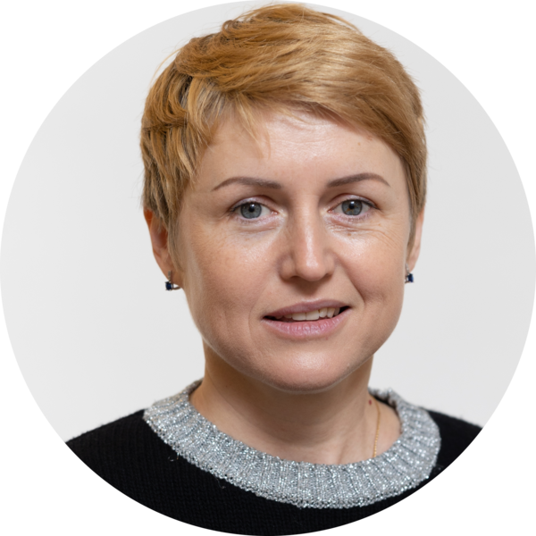 Go to the profile of Mariana Rosca