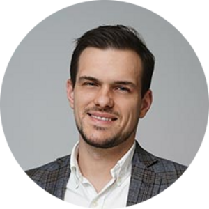 Go to the profile of Tomasz Gajderowicz