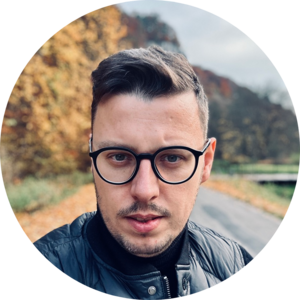 Go to the profile of Kamil Tomczak