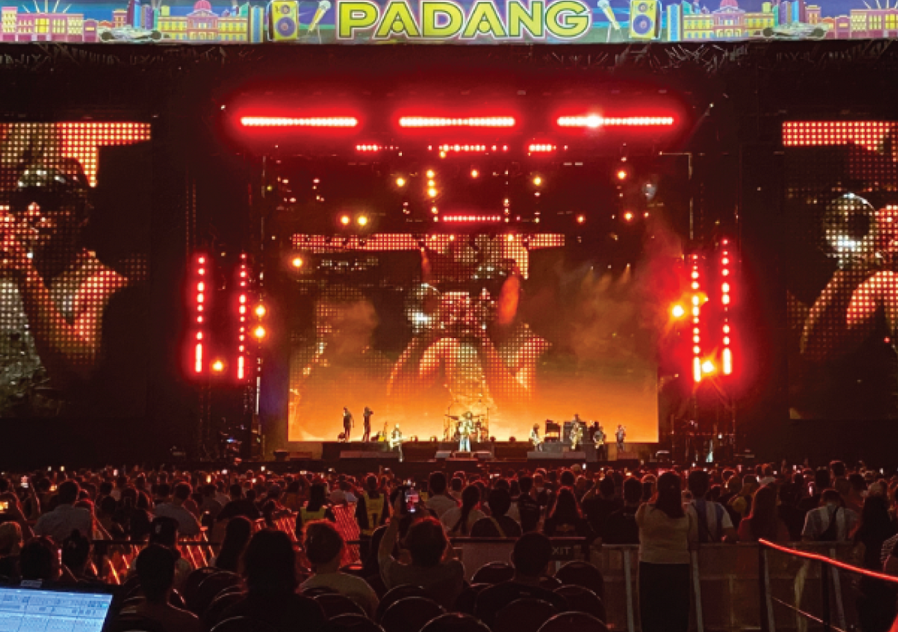 Clear-Com Provides Communication Solutions at the 2024 Singapore Airlines Formula 1 Singapore Grand Prix