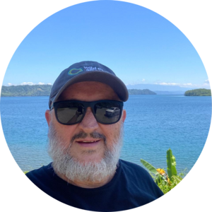 Go to the profile of Didiher Chacon