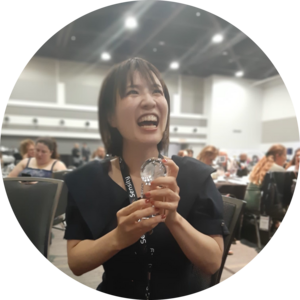 Go to the profile of Asako Kawahara